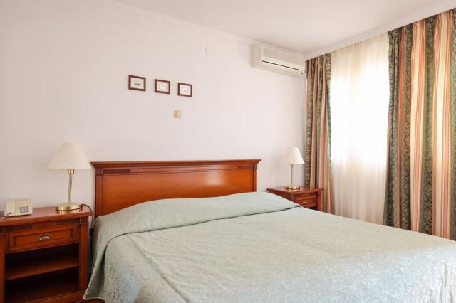 2lůžkový pokoj Standard v depandanci stranou k moři , Hotel Val