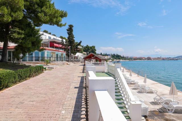Hotel Val, Seget Donji, Trogir, Severní Dalmácie, Chorvatsko, C