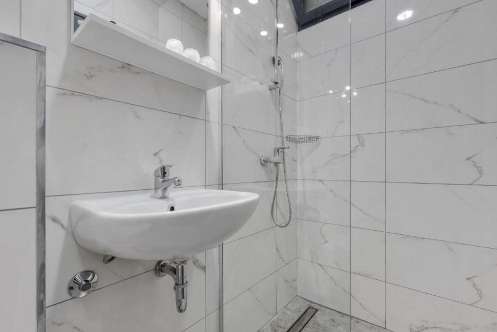 2lůžkový pokoj Standard s balkonem 2+0 (depandance), Hotel Alem