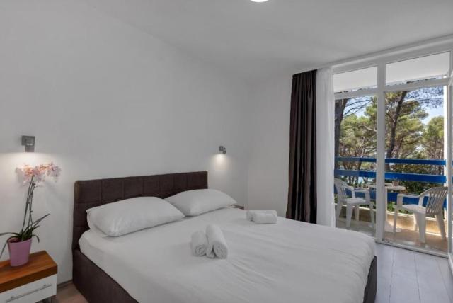 2lůžkový pokoj Standard s balkonem 2+0 (depandance), Hotel Alem