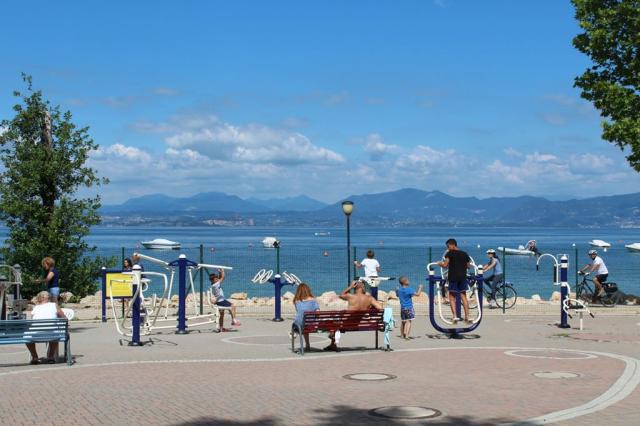 Camping Cisano San Vito, Bardolino, Lago di Garda, Itálie, Dovo