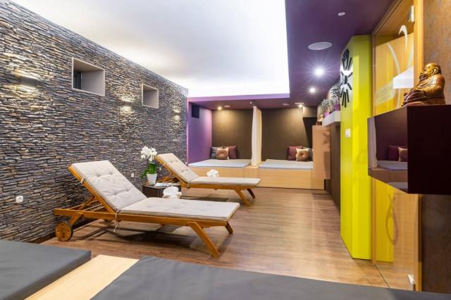 Onyx, apartmánový hotel, Sárvár, Maďarsko.