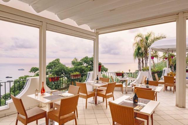 Hotel Capizzo, Forio d Ischia, Západní pobřeží, Ischie, Itálie,