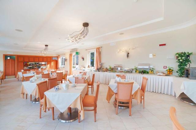 Hotel Capizzo, Forio d Ischia, Západní pobřeží, Ischie, Itálie,
