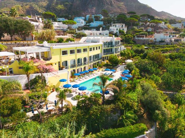 Hotel Capizzo, Forio d Ischia, Západní pobřeží, Ischie, Itálie,