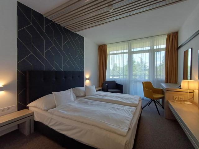 Helios, Hévíz. Wellness pobyty, pobyty All Inclusive