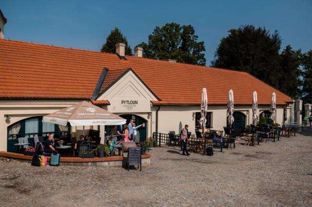 Pytloun Chateau hotel Ctěnice, Praha-Vinoř, Česko, Dovolená s C
