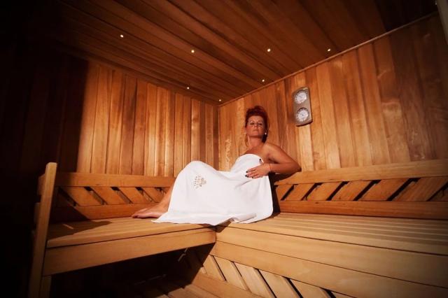 Xavin Hotel, Harkány, Dovolená s CK