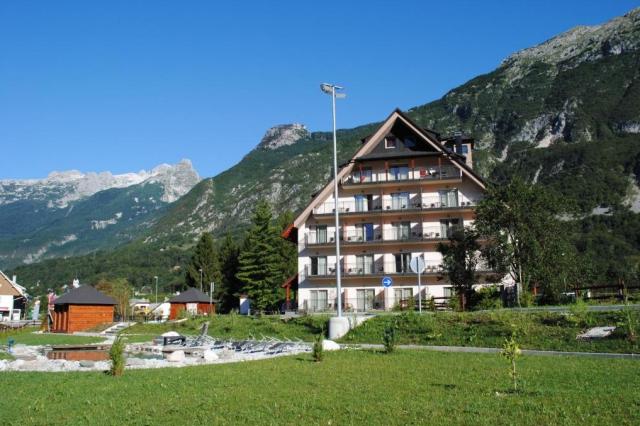 Hotel Mangart, Bovec, Julské Alpy, Slovinsko, CK 