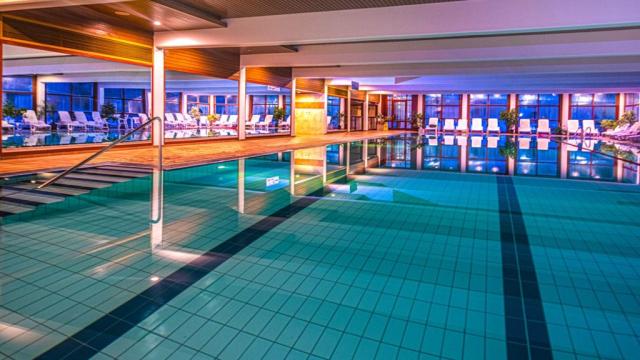 Hotel Club Tihany, Balaton, Maďarsko, CK 
