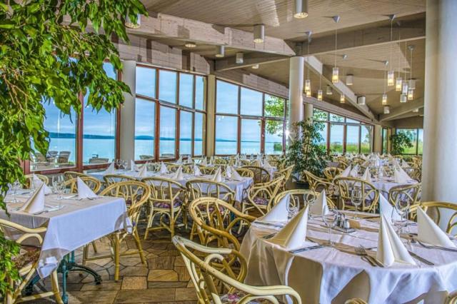 Hotel Club Tihany, Balaton, Maďarsko, CK 