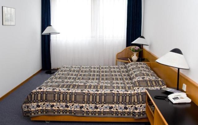 2lůžkový pokoj Standard Plus, Hotel Club Tihany, Balaton, Maďar
