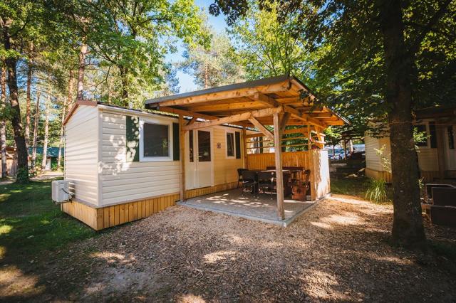 Camping Menina. Savinjska Dolina, Slovinské hory, Severní Slovi