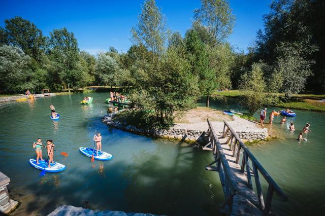 Camping Menina. Savinjska Dolina, Slovinské hory, Severní Slovi