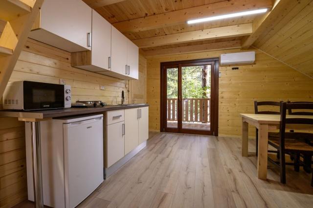 4lůžková Eco chatka L, Camping Menina, CK