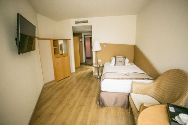 1lůžkový pokoj, Lotus Therme Hotel&Spa, Hévíz, Maďarsko, CK 