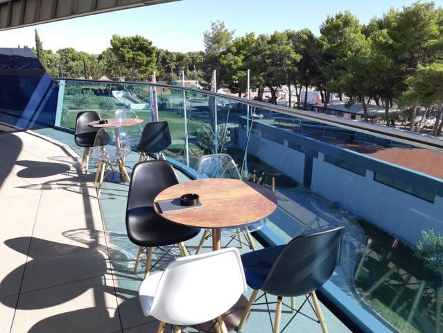 Hotel Olympia, Vodice. Chorvatsko s CK .