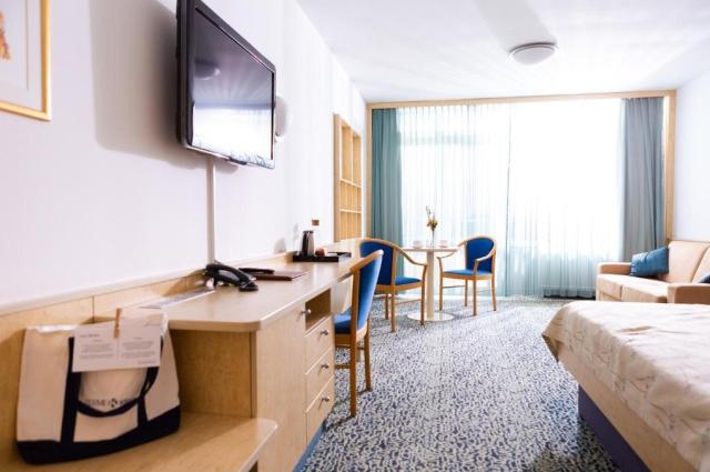 2lůžkový pokoj Comfort s přistýlkou, Hotel Svoboda, CK 