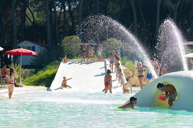Pineta Sul Mare Camping Village, Emiglia Romagna, Itálie, Dovol