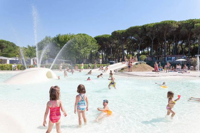 Pineta Sul Mare Camping Village, Emiglia Romagna, Itálie, Dovol