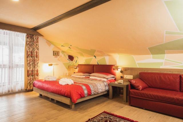 2lůžkový pokoj Classic s přistýlkou, Park Hotel Rubino, CK 