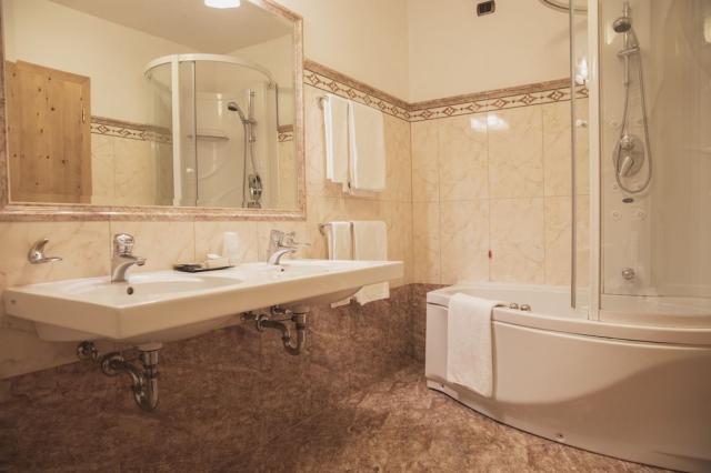 2lůžkový pokoj Prestige, Park Hotel Rubino, CK 