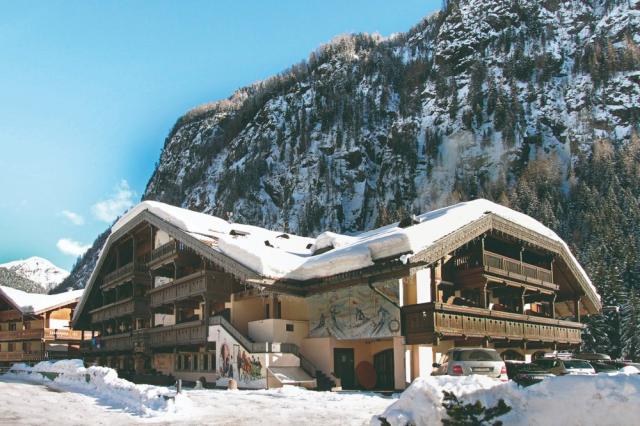 Park Hotel & Club Rubino, Campitello di Fassa, Val di Fassa, It