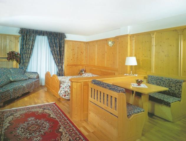 2lůžkový pokoj Family Classic s přistýlkou,  Park Hotel Diamant