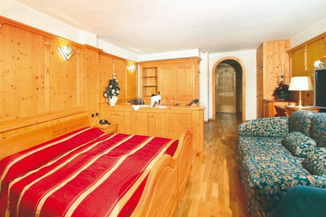 2lůžkový pokoj Family Classic s přistýlkou,  Park Hotel Diamant