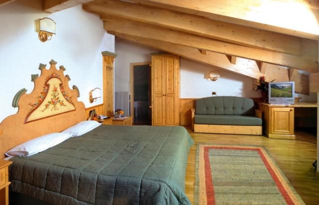 4lůžkový pokoj Classic, Schloss Hotel & Club Dolomiti, Canazei,