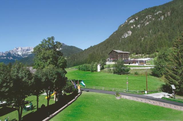 Sport Hotel & Club Il Caminetto, Canazei, Val di Fassa, Itálie,