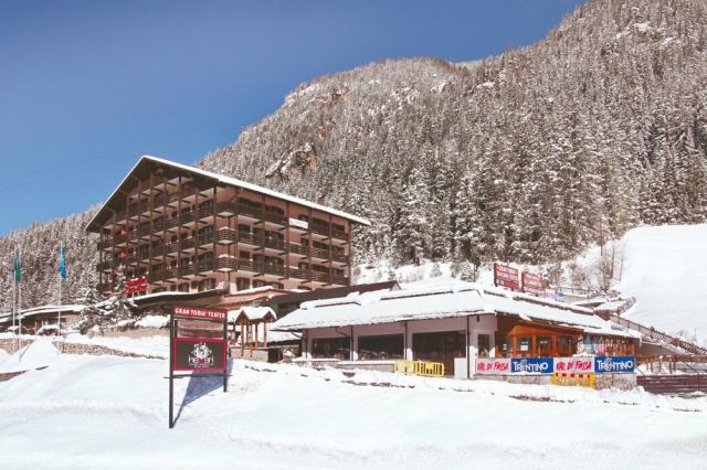 Sport Hotel & Club Il Caminetto, Canazei, Val di Fassa, Itálie,