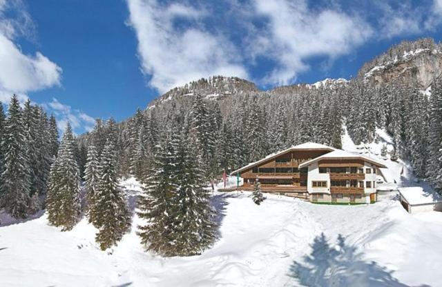 Hotel Villetta Maria, Canazei, Val di Fassa, Itálie, CK 