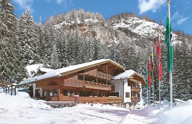 Hotel Villetta Maria, Canazei, Val di Fassa, Itálie, CK 