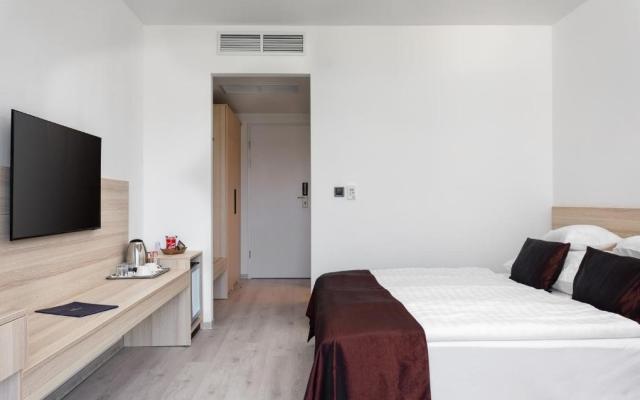 2lůžkový pokoj Superior, Hotel Flora, Eger, CK 