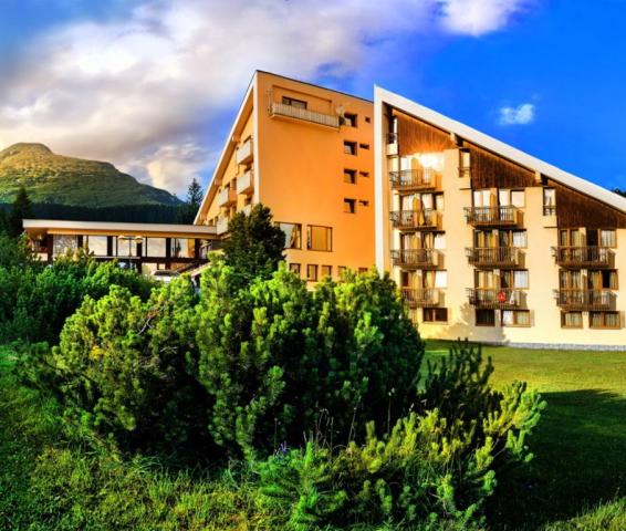 Hotel FIS, Štrbské Pleso, Vysoké Tatry, Slovensko, Dovolená s C