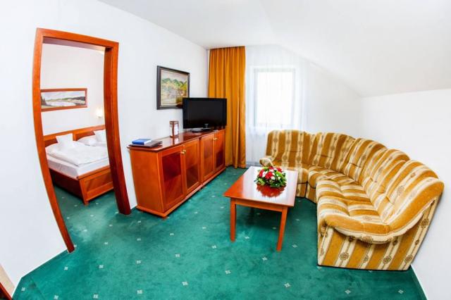 hotel Patria, Štrbské Pleso, Slovensko: Dovolená s CK 
