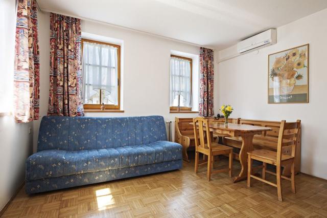 ApartmentVillagePrekmurskaVas_ApartmentCfor3plus1_03_052017_DD_