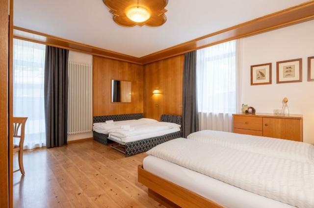 2lůžkový pokoj COMFORT (23 m2) v hlavní budově, CK 
