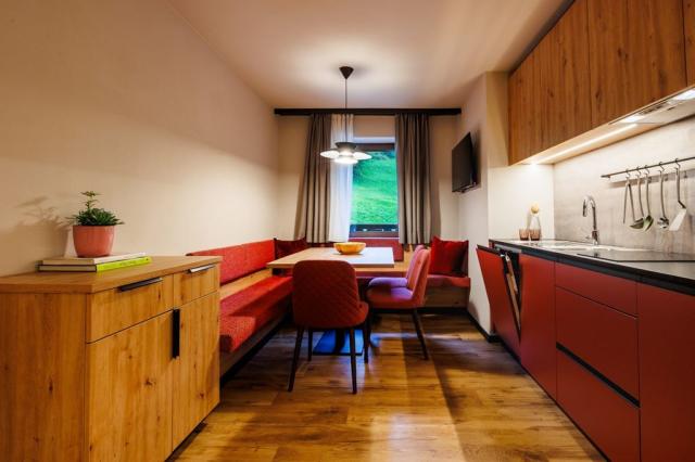 2ložnicový apartmán v rezidenci TRILO (60 m2) 6+0, CK 