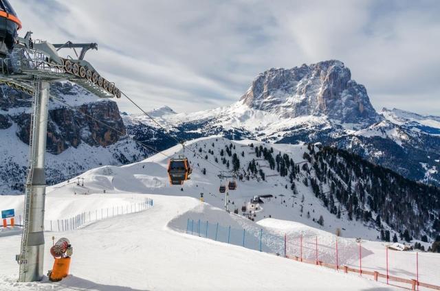 Hotel Regina e Fassa, Mazzin, Val di Fassa, Itálie, CK 