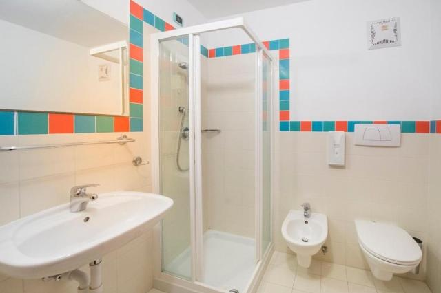 3lůžkový pokoj, Hotel Villa Emma, CK 
