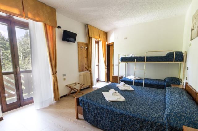 4lůžkový pokoj Standard, Hotel Sancamillo, Dimaro, CK 