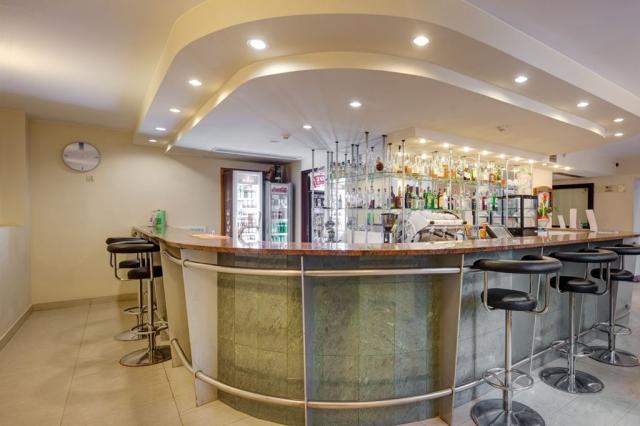 Hotel Gromada, Varšava, Dovolená s CK 