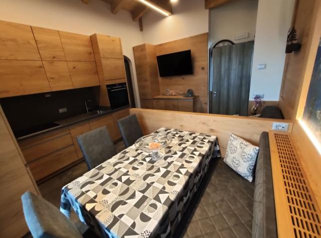 Dvouložnicový apartmán Trilo 5 A, Residence Al Toscana, Itálie,