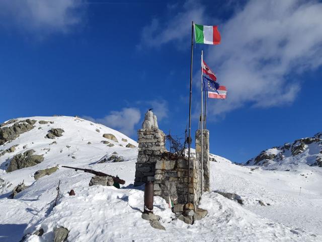 Family Hotel Adamello, Passo Tonale, Alpy, Itálie, Zimní dovole