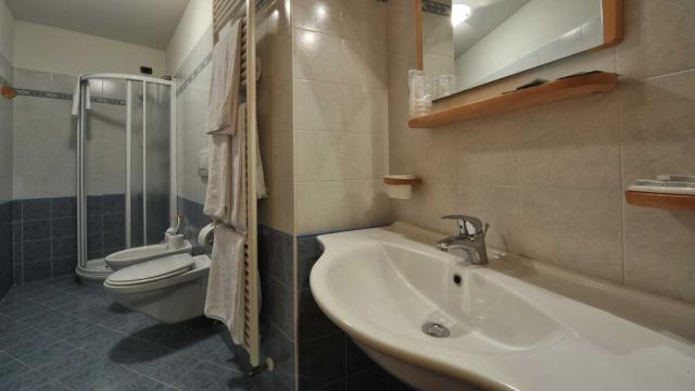 2lůžkový pokoj TIROLIA, Hotel Adamello, CK 