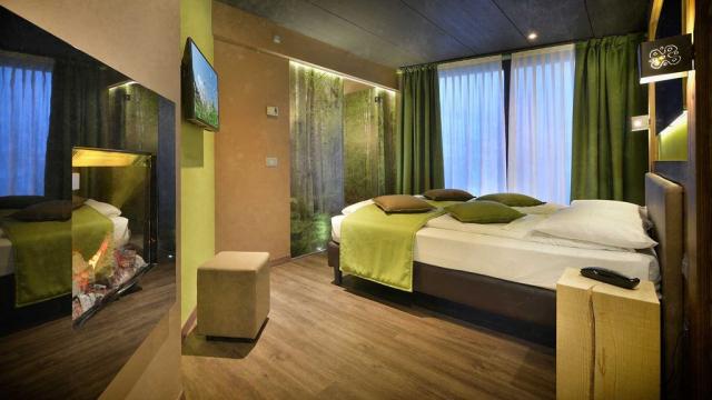 Rodinný apartmán Comunia, Hotel Adamello, Itálie, CK 