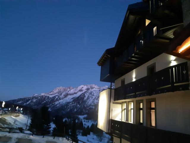 Family Hotel Adamello, Passo Tonale, Alpy, Itálie, Zimní dovole