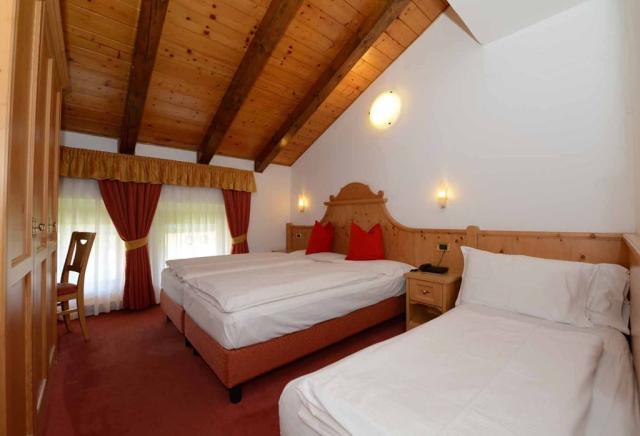 4lůžkový pokoj Standard, Hotel Gardenia, Passo Tonale, Itálie,